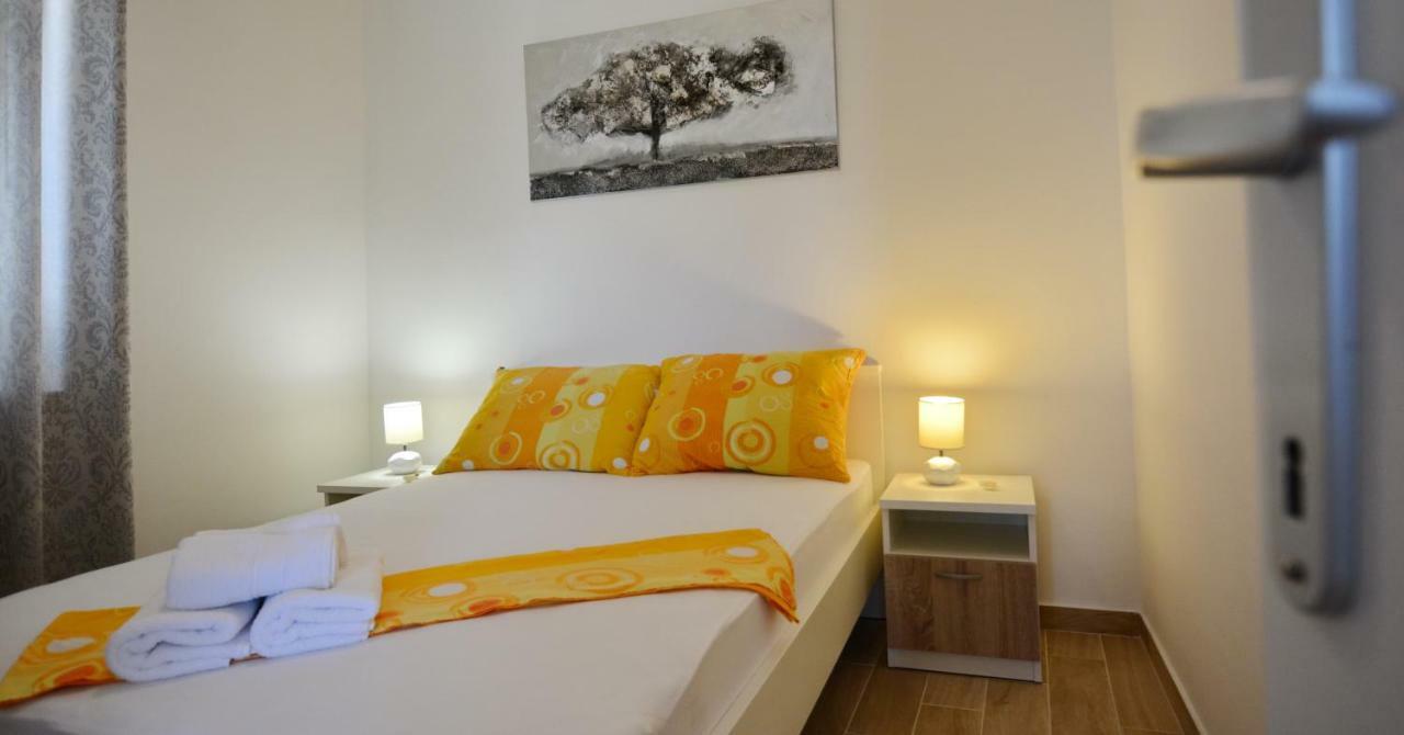 Apartmani Cesarec Basina 外观 照片